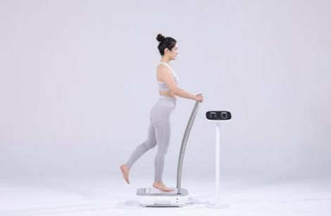 Anterior Pelvic Tilt (Standing Calf Raise)